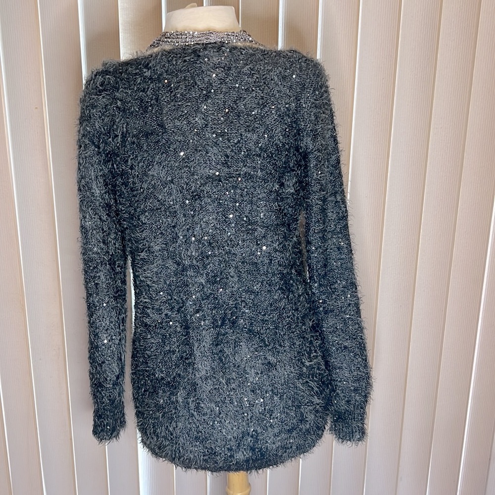 Grey sequin sweater - Picture 2 of 4
